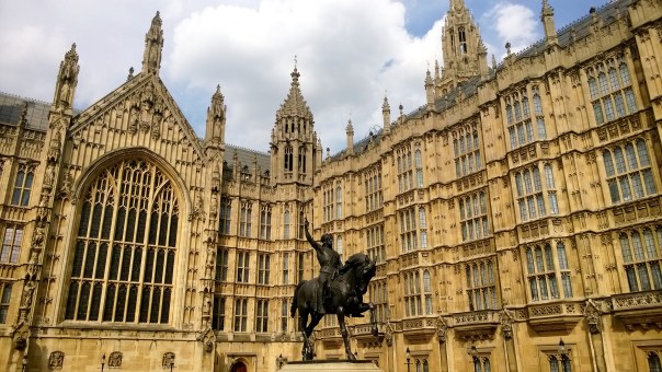 Houses_of_Parliament_(London)